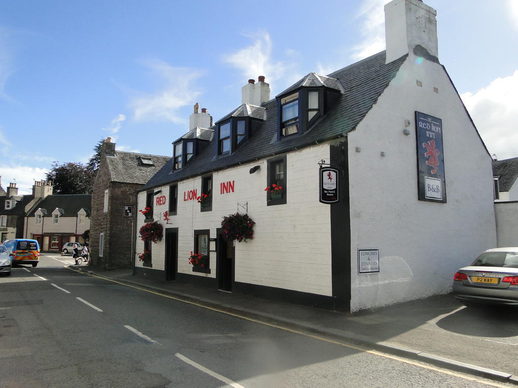 The Red Lion Inn Doune Esterno foto