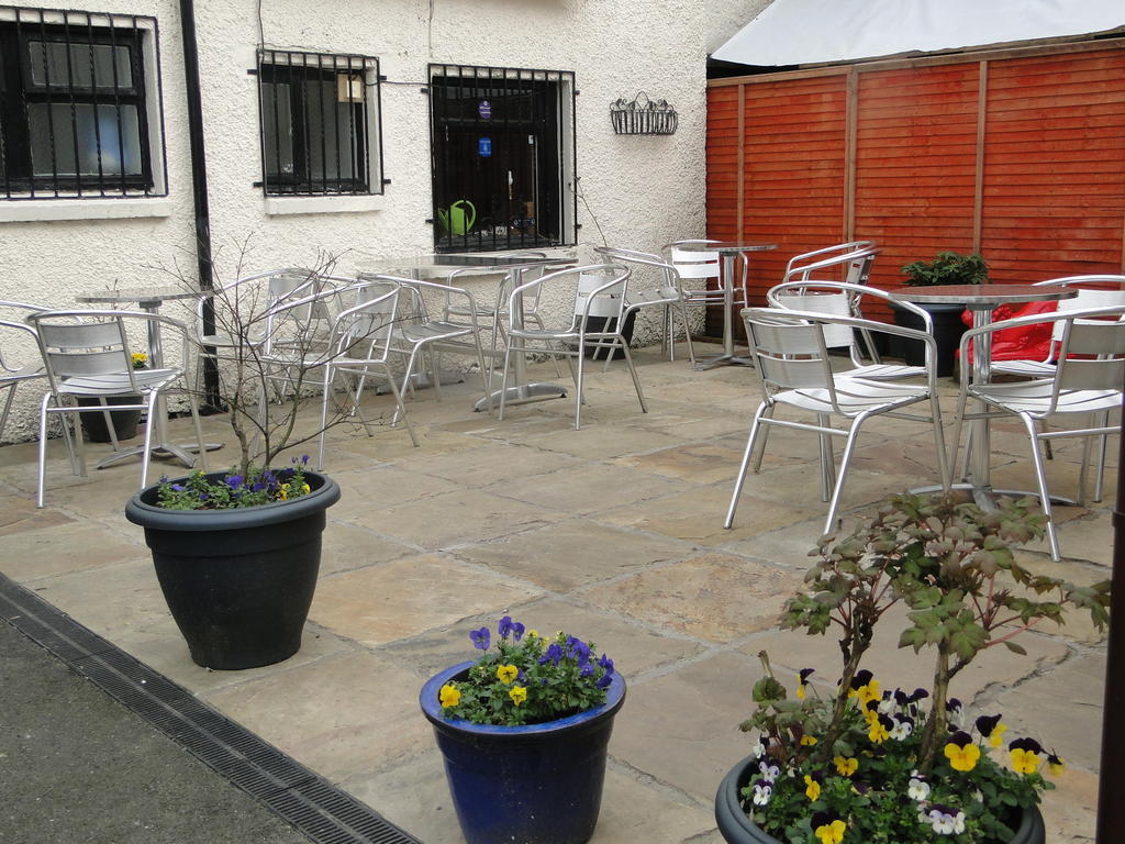The Red Lion Inn Doune Esterno foto