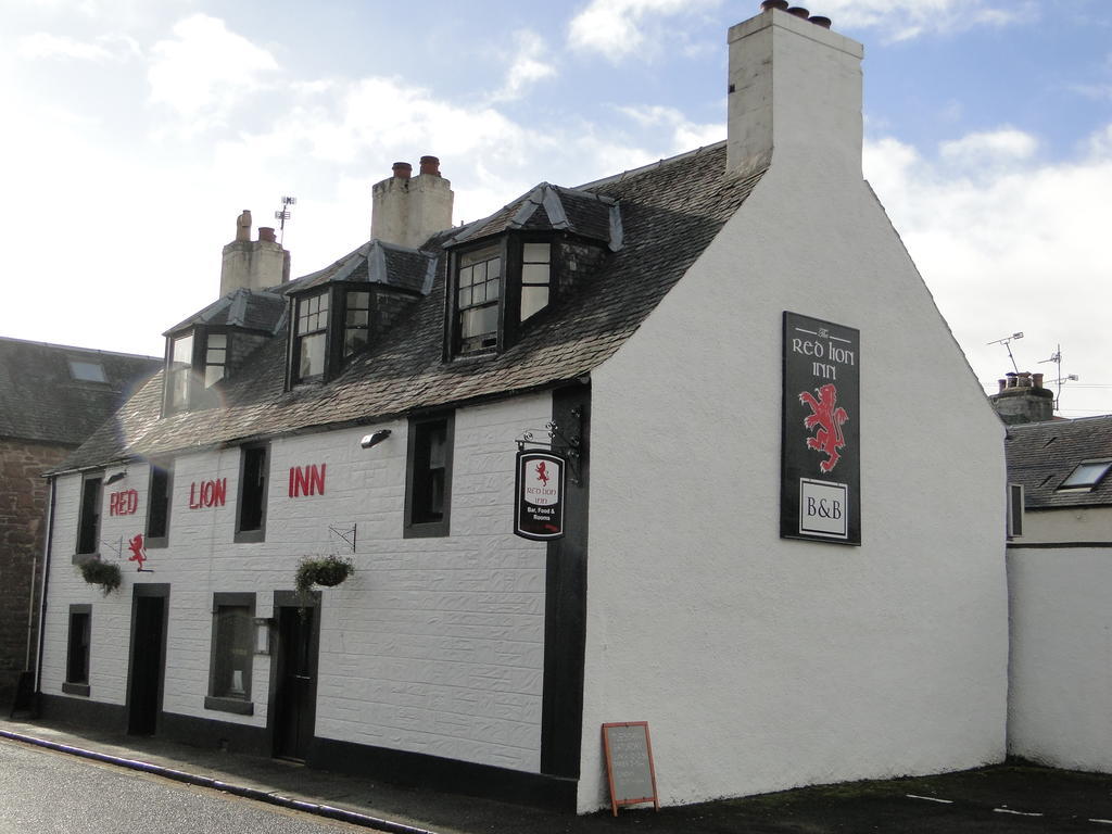 The Red Lion Inn Doune Esterno foto